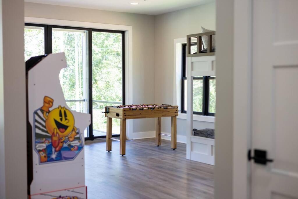 New Home, Dock, Kayaks, Game Room, Water Views Winchester Buitenkant foto